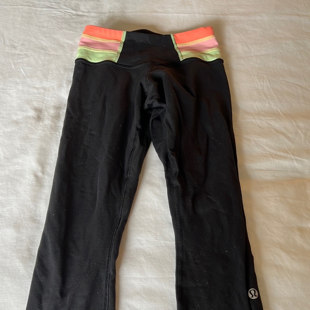 Lululemon reversible wunder under crop 21”